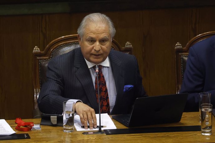 Valparaiso, 9 de octubre de 2024 El abogado Juan Carlos Manriquez, durante la acusacion constitucional contra la ministra  Angela Vivanco y el ministro Sergio Munoz en la Camara de Diputados Sebastian Cisternas/ Aton Chile