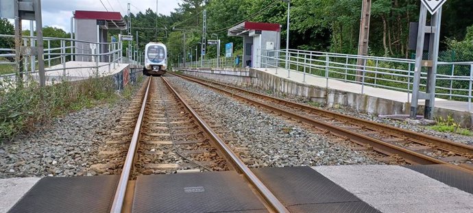 Archivo - Transportes licita la supresión de un paso a nivel en la estación de Bedia y la construcción de un parking disuasorio 