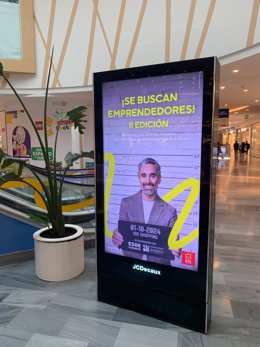 Cartel del concurso convocado por RÍO Shopping, CEOE Valladolid y Avadeco