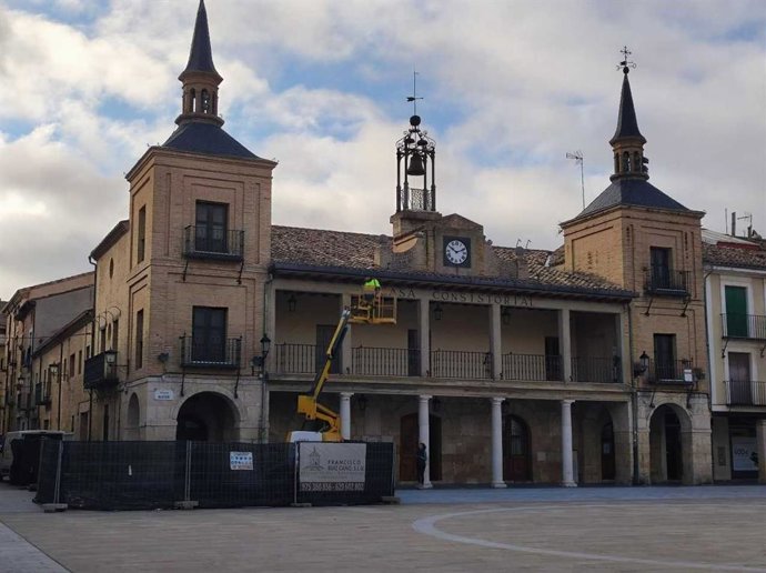 Rehabilitación de la fachada del Ayuntamiento de El Burgo de Osma (Soria).