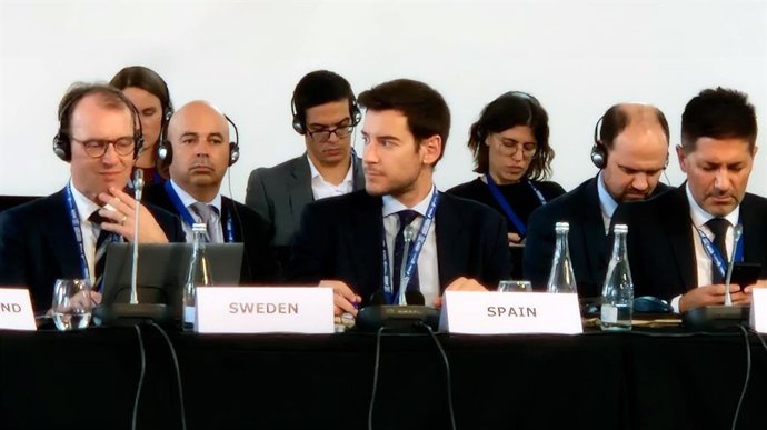 El director general de Deportes del CSD, Fernando Molinero, representó a España en la Conferencia de Ministros de Deportes en Oporto.