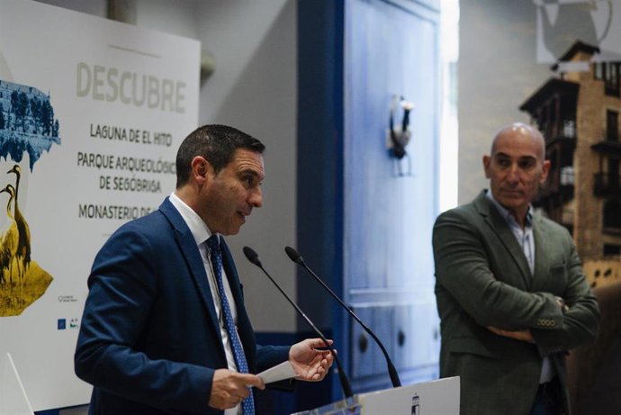 El presidente de la Diputación, Álvaro Martínez Chana, en la presentación en Madrid.