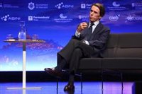 Aznar califica de "absolutamente absurdo" pedir el requisito del catalán a los sanitarios en Baleares