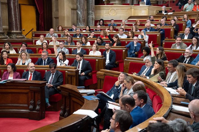 Vista general durant una votació en un debat de Política General en el Parlament de Catalunya, a 10 d'octubre de 2024, a Barcelona, Catalunya (Espanya). 