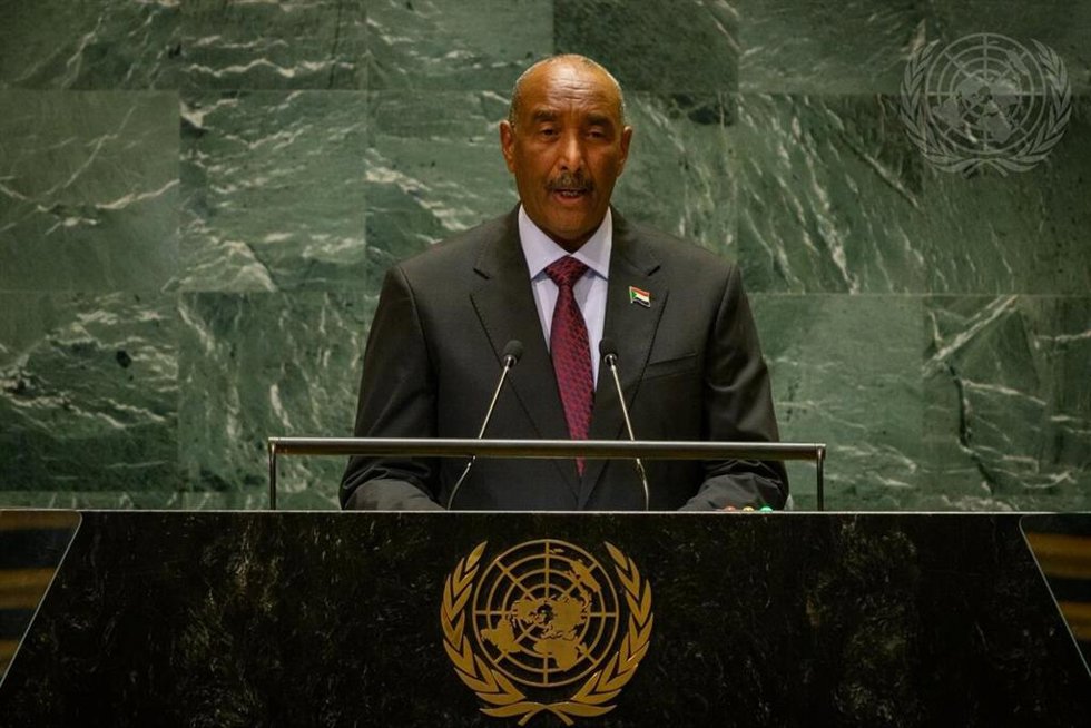 El líder del Ejército de Sudán y presidente del Consejo Soberano de Transición del país, Abdelfatá al Burhan, durante la 79 Asamblea General de Naciones Unidas