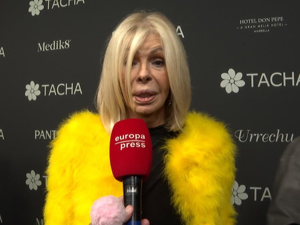 Bibiana Fernández en la fiesta del 30 aniversario de Tacha Beauty