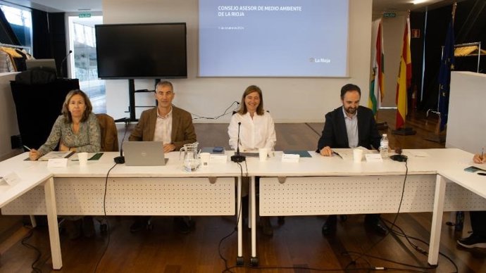 La Consejería de Agricultura, Ganadería, Mundo Rural y Medio Ambiente presenta el Plan Riojano Integrado de Energía y Clima 2030