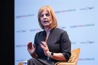 La presidenta de la FEMP pide una reunión con Sánchez y le afea haber "elegido independentismo frente a municipalismo"