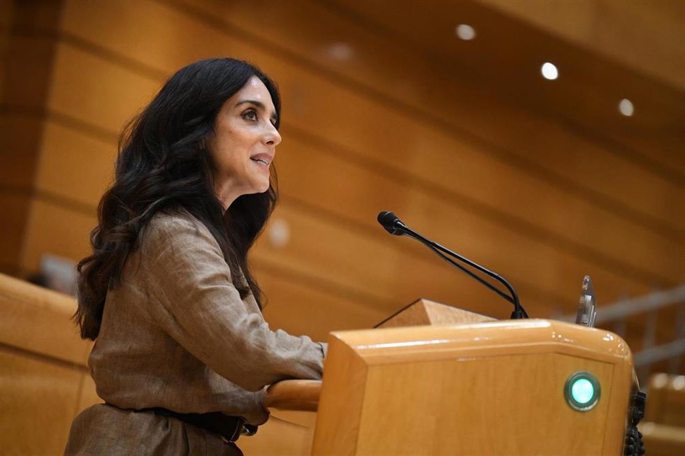 La portavoz de Vox en el Senado, María José Rodríguez de Millán, durante una sesión plenaria, en el Senado, a 18 de septiembre de 2024, en Madrid (España). El Senado emulará hoy al Congreso de los Diputados y sacará adelante una moción presentada por el