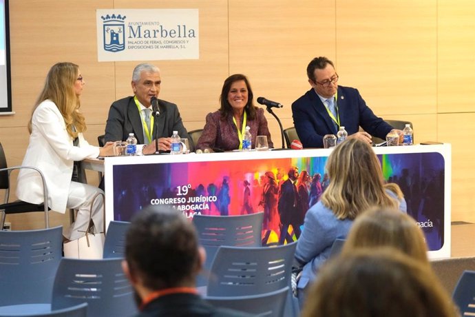 La protección e información a los consumidores en Andalucía centra uno de los debates en el Congreso de la Abogacía de Málaga