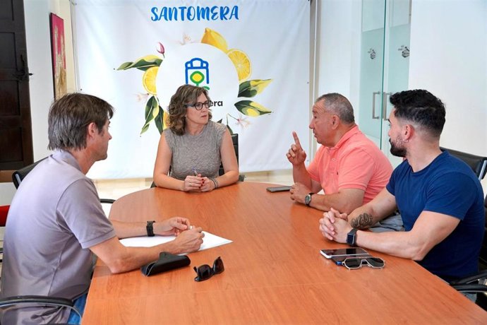 Acto de firma del convenio del Ayuntamiento de Santomera con la Fundación Murciana de Salud Mental Curae Mentis