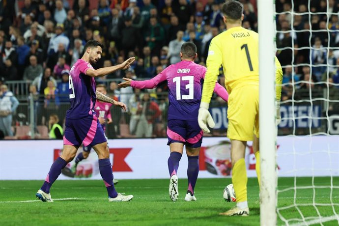 Fútbol/Liga Naciones.- (Crónica) Alemania vence en Bosnia y sale líder por delante de Países Bajos