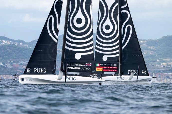 Luna Rossa Prada Pirelli y Athena Pathway se enfrentarán en la final de la Puig Women's America's Cup