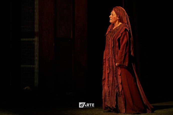 Archivo - La actriz Anabel Alonso en 'La Celestina' 