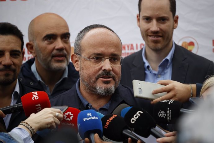 El líder del PP català, Alejandro Fernández, en la manifestació del 12-O a Barcelona