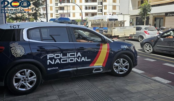 Un vehículo de Policía Nacional. Archivo.