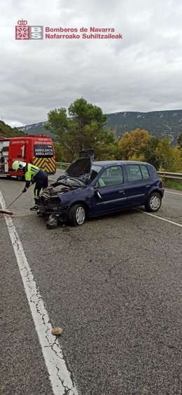 Imagen del vehículo accidentado en Liédena.