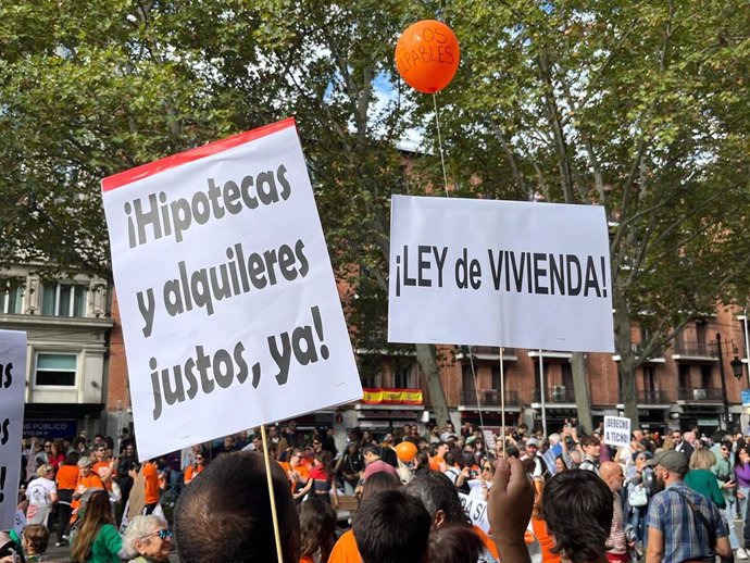 Mnaifestación en Madrid 'La vivienda es un derecho, no un negocio'