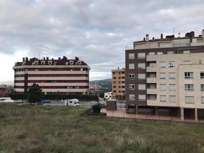 Archivo - Viviendas en Oviedo.