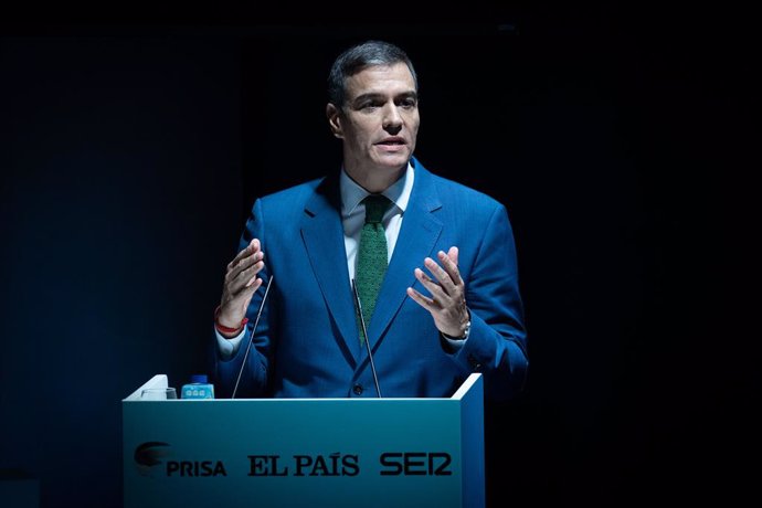 El president del govern, Pedro Sánchez, durant l'apertura de l'event 'World in Progress' de Grupo Prisa, a 14 d'octubre del 2024, a Barcelona, Catalunya (Espanya). 