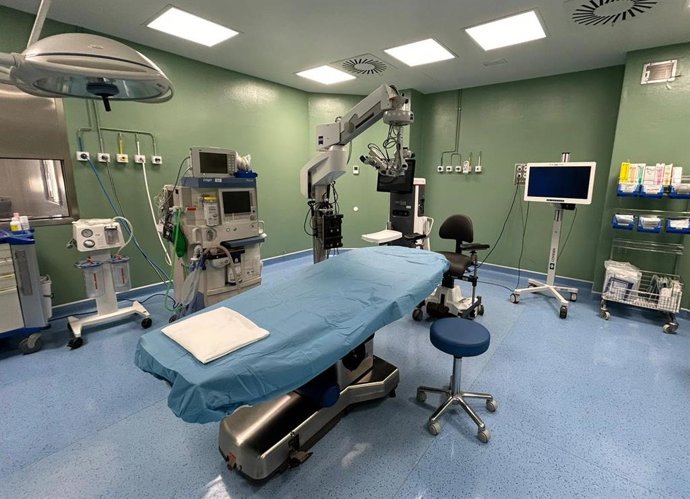 Segundo quirófano renovado del Hospital de Ofra