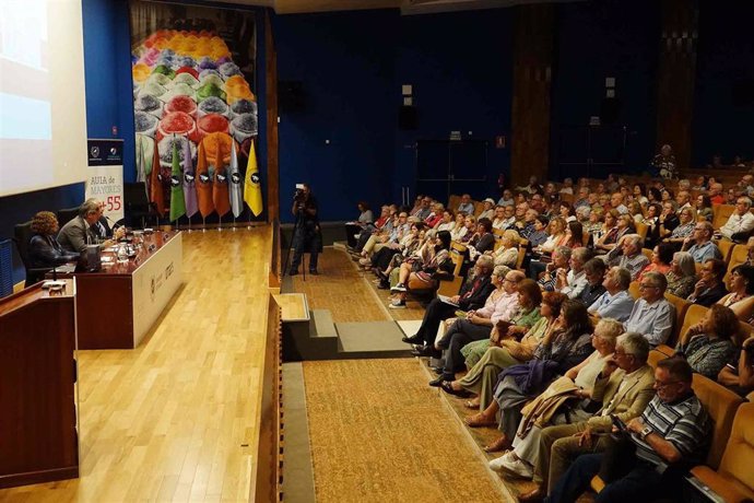 Inauguración del Aula de Mayores de la Universidad de Málaga (UMA).