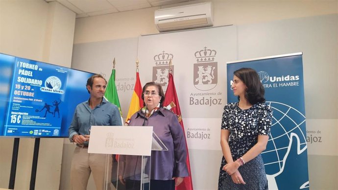 Presentación del Torneo de Pádel Solidario a favor de Manos Unidas.