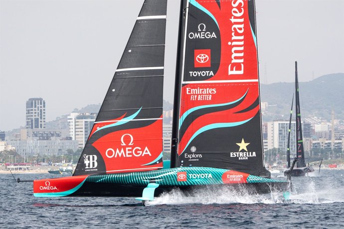 October 14, 2024. Louis Vuitton 37Th America's Cup, Race Day 3. EMIRATES TEAM NEW ZEALAND, INEOS BRITANNIA