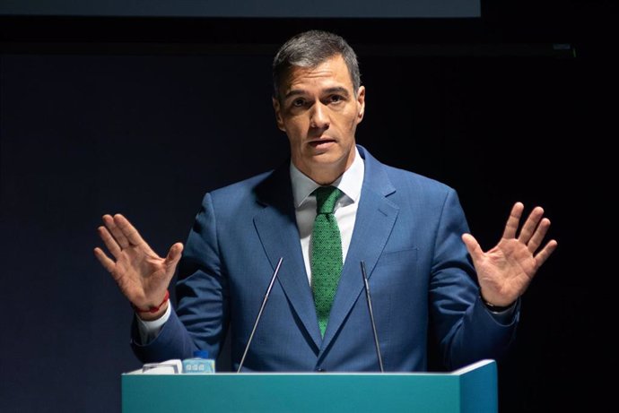 El presidente del gobierno, Pedro Sánchez, durante la apertura del evento 'World in Progress' de Grupo Prisa, a 14 de octubre de 2024, en Barcelona, Cataluña (España).