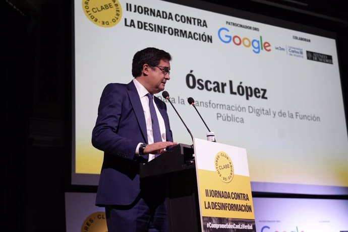 El ministro para la Transformación Digital y de la Función Pública, Óscar López, en la II Jornada Contra la Desinformación.