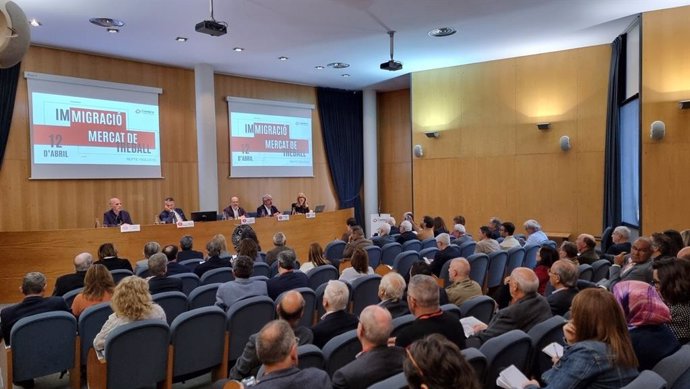 Primera sesión del ciclo Cambractiva de la Cámara de Terrassa (Barcelona).