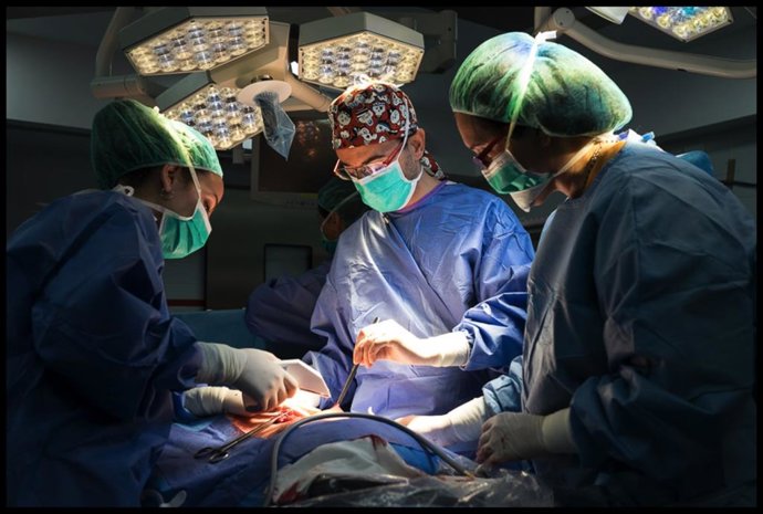 La Fe lidera un estudio con hospitales públicos valencianos para mejorar la salud de pacientes con cáncer colorrectal