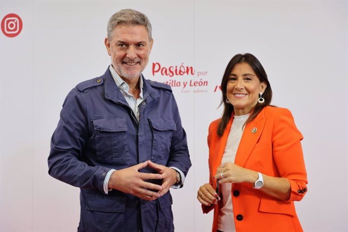 El portavoz de Medio Ambiente del PSOE en las Cortes de Castilla y León, José Luis Vázquez, junto a laa secretaria de Organización del PSOE de Castilla y León, Ana Sánchez