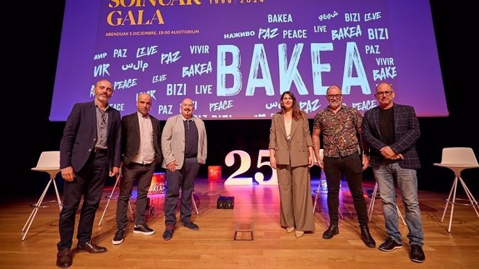 Presentación del concierto 'Bake Soinuak' en el Euskalduna Bilbao.