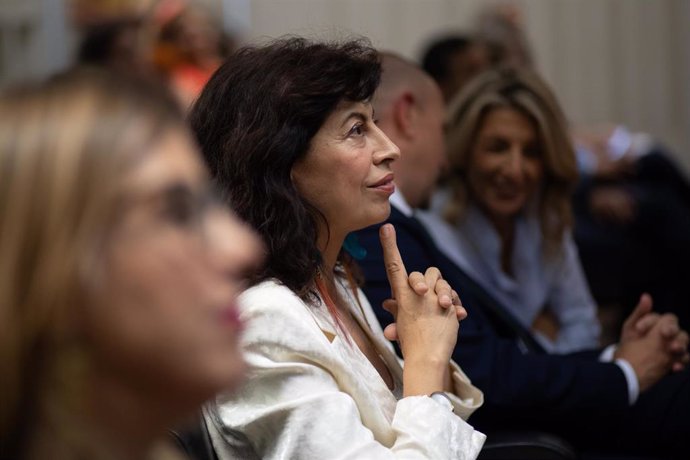 La ministra de Igualdad, Ana Redondo, durante el acto Reconocimiento y Memoria Democrática de las Mujeres, en el auditorio de la Biblioteca Nacional de España, a 2 de octubre de 2024, en Madrid (España)