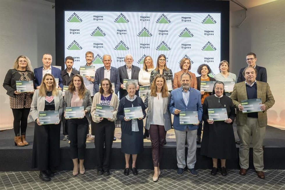 Representantes de las ONG premiadas por Leroy Merlin.