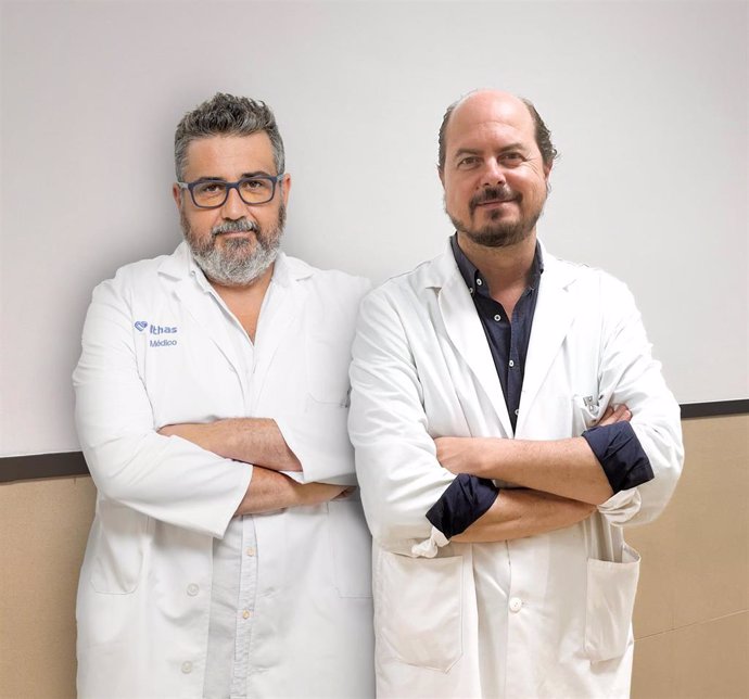 Los doctores Fran Fernández e Ignacio Alvarez.