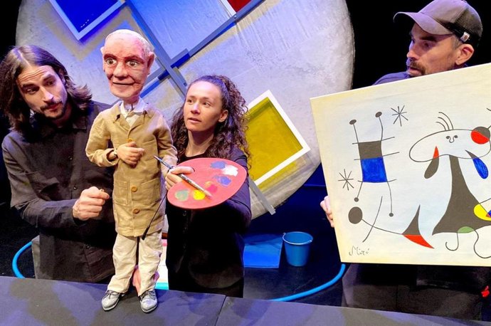 El Escalante estrena 'Dadà', una fusión de artes escénicas y plásticas de Bambalina Teatre Practicable