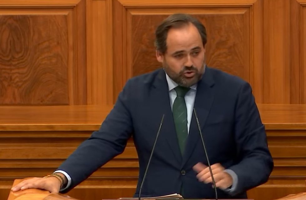 El presidente del PP de Castilla-La Mancha, Paco Núñez, durante su intervención en el Debate del Estado de la Región.