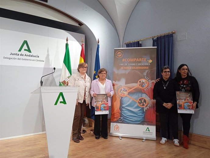 Presentación de la campaña '#Comparte' en la Delegación del Gobierno andaluz en Córdoba.