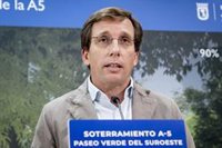 Almeida aborda su reunión con Puente desde "la lealtad institucional" y aportará su "cooperación"