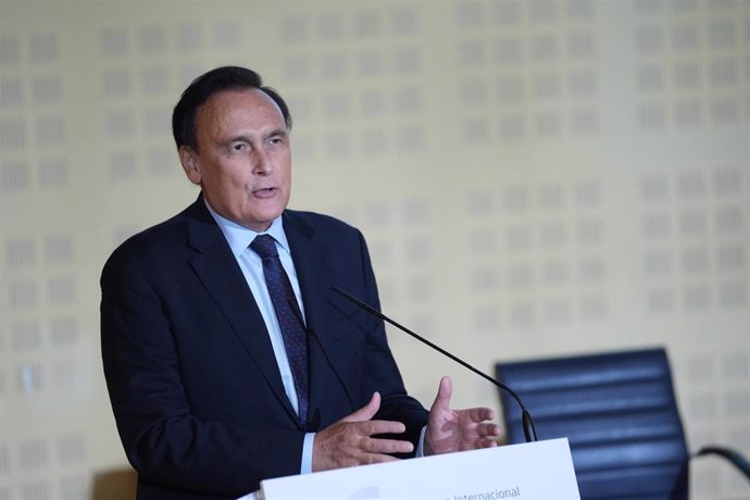 El consejero de Universidad, José Carlos Gómez Villamandos, durante su intervención en la inauguración del IV Congreso Internacional de Innovación Social Magallanes-Elcano, organizado por el Laboratorio de Innovación Social Magallanes-Elcano. 