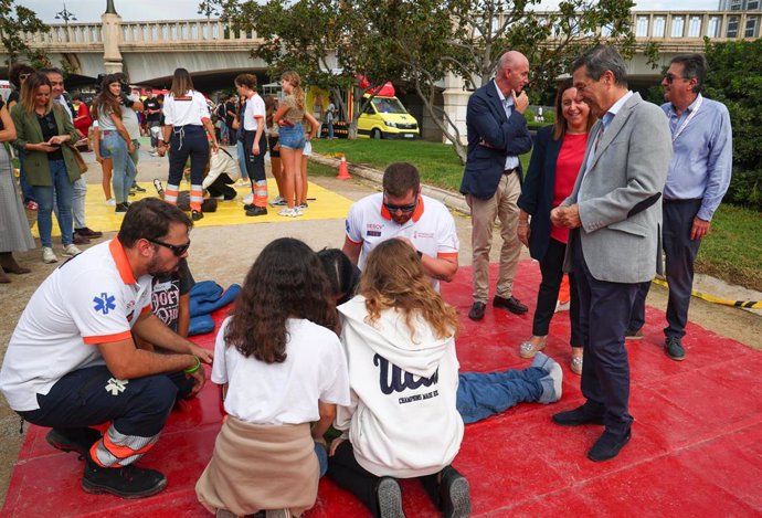 El conseller Marciano Gómez en la demostración