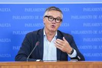 Vox pide a Junta que no "se siente" a dialogar con PSOE-A, con el que "no hay nada de qué hablar"