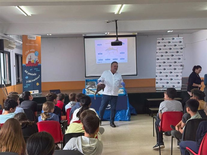 Taller impartido en el CEIP Al Ándalus.