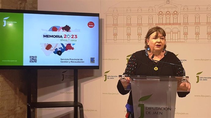 Pilar Parra presenta la memoria del Servicio Provincial de Gestión y Recaudación de 2023.