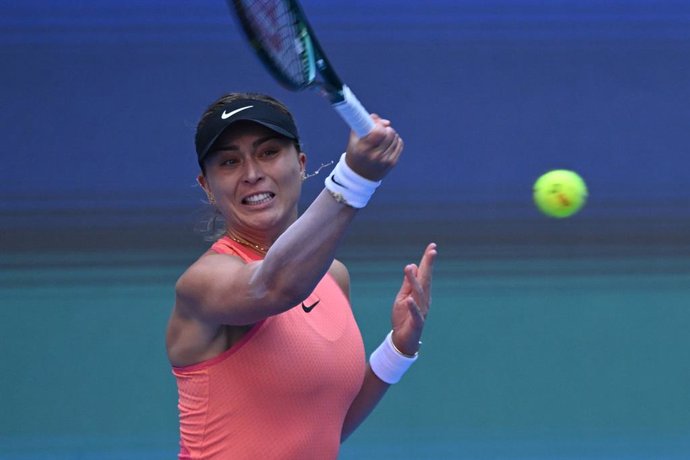 Tenis.-Paula Badosa sigue fuerte en China y Bautista y Davidovich avanzan en Amberes y Estocolmo