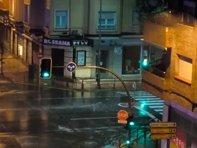 La fuertes tormentas dejan 38 incidencias en La Rioja, de las que 36 se han registrado en Logroño