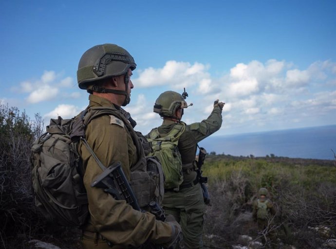 Militares israelíes en Líbano