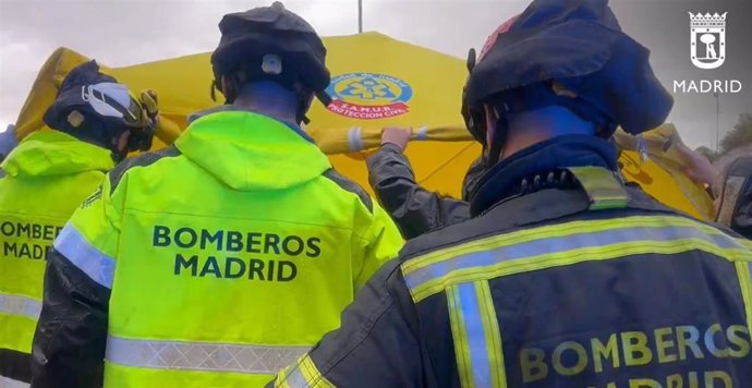 Bomberos Madrid interviene en un accidente de un joven de 24 años en la M-45